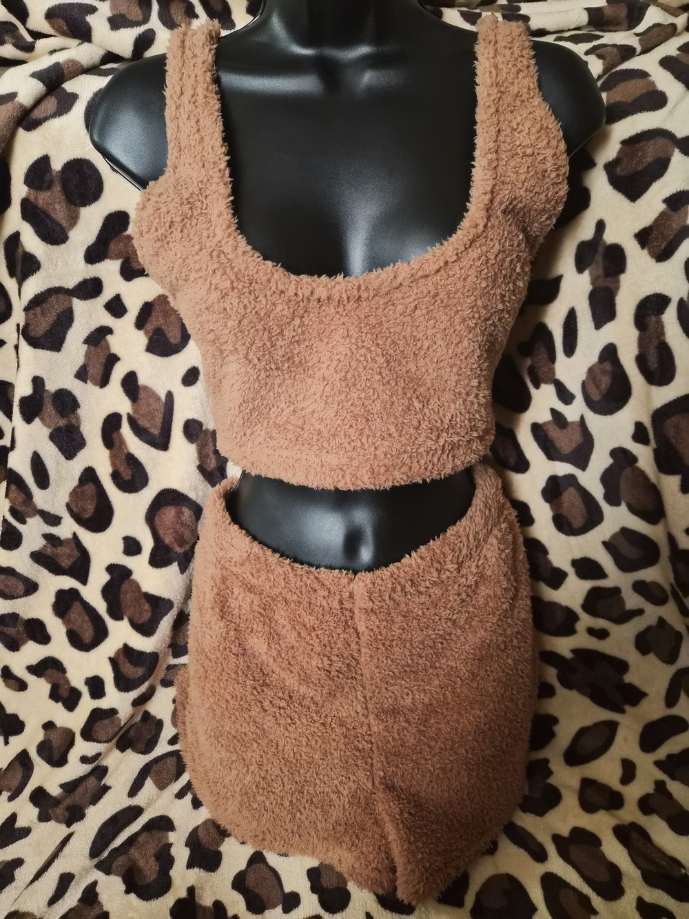 Victoria's Secret PINK Cozy Fuzzy 2-Piece Pajama Lounge Set